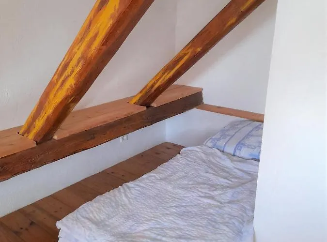 Statek Pod Javorici 3*