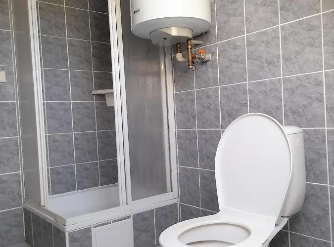 Statek Pod Javorici 3*